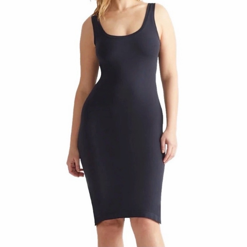 Yummie black 2 way smoothing dress